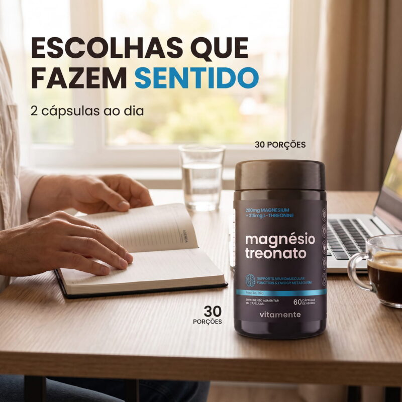 Magnésio Treonato Vitamente: pote ao lado do notebook